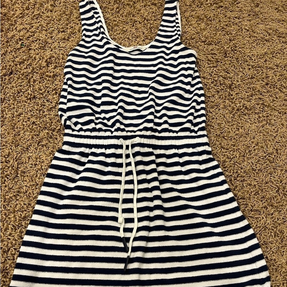 Navy and white striped vineyard vines Terry cloth dress - size XXSmall